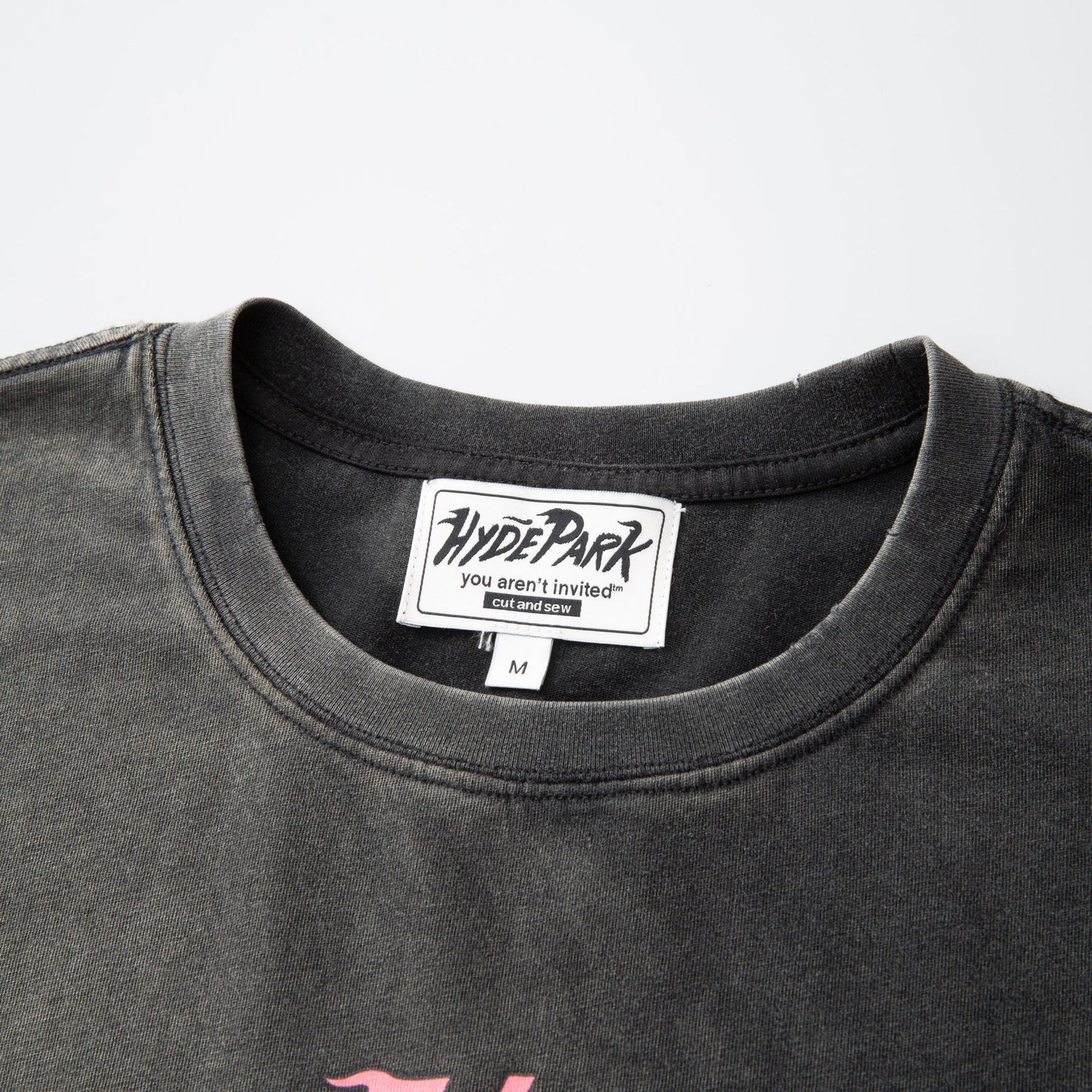 Hyde Park That's A Awful Lot Of Colorful Tee - Black — close-up detail