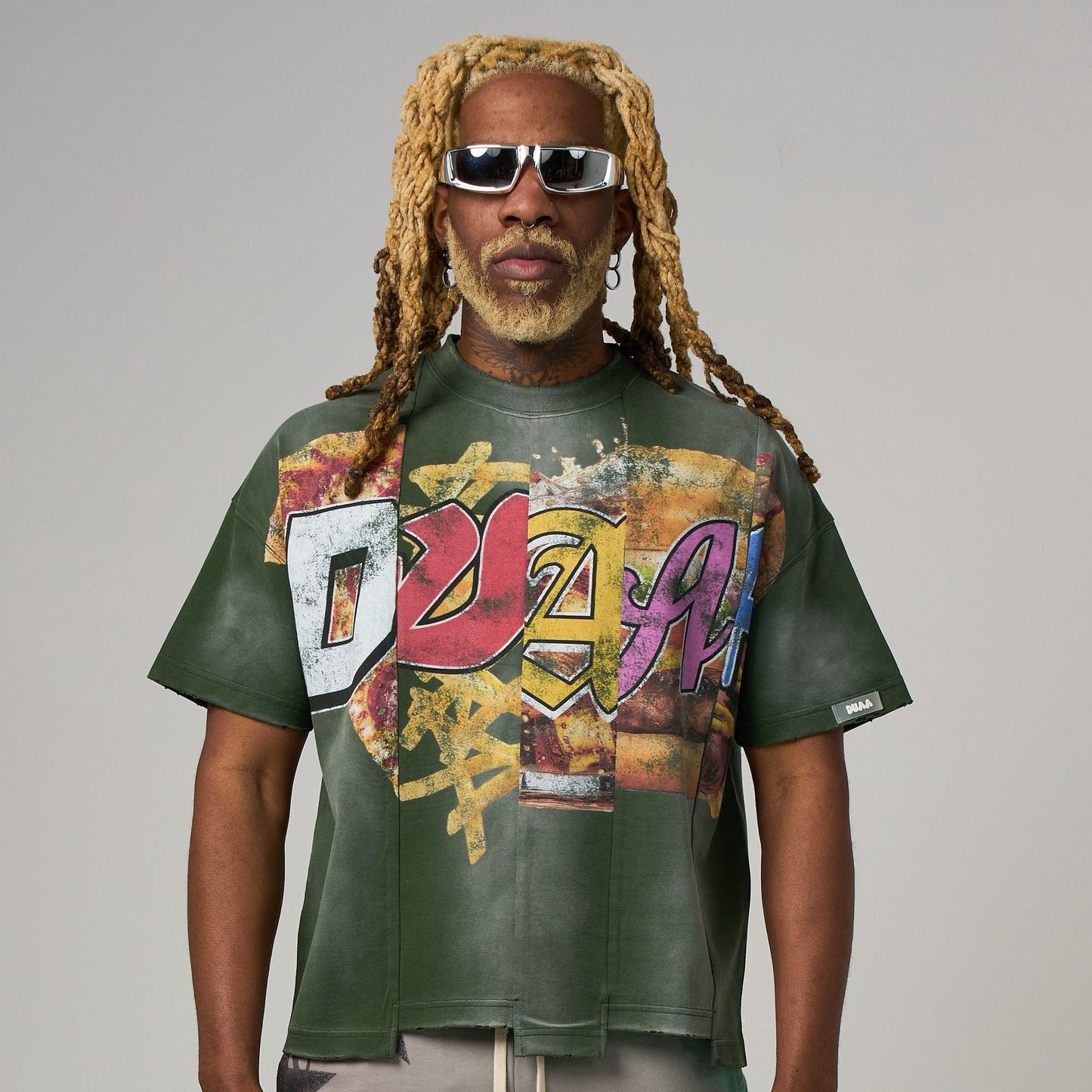 Duaa - Lunch Tee Shirt - Art — front view
