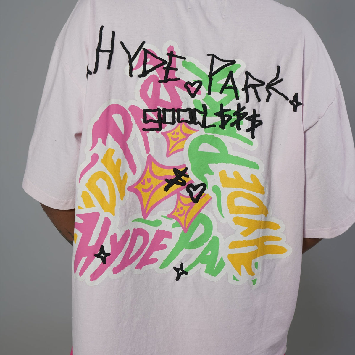 Hyde Park Triple Up Tee - Pink — close-up detail