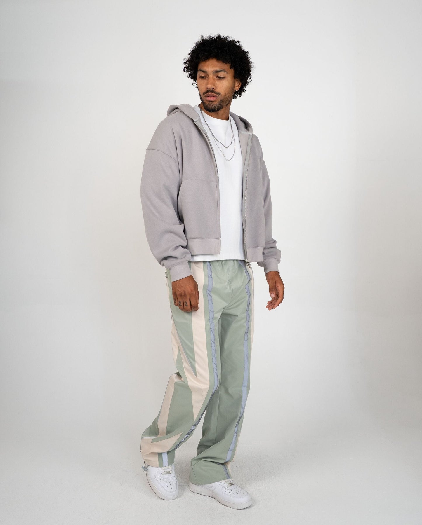 EPTM - Derek Pants - Sage — front view