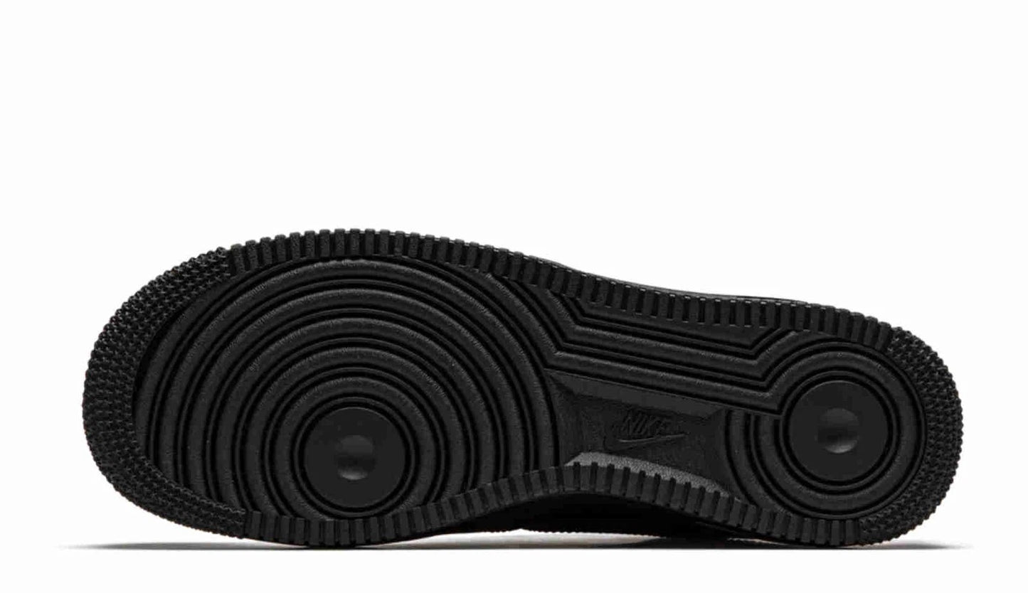 Nike Nike x Supreme - Air Force 1 Low - Black — Nike Air Force 1 — iconic silhouette, sneaker, side profile