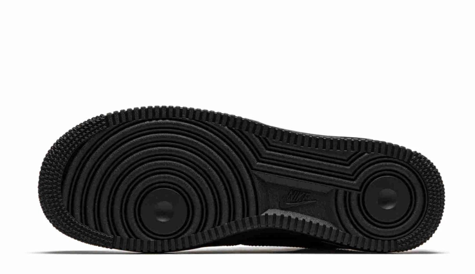 Nike Nike x Supreme - Air Force 1 Low - Black — Nike Air Force 1 — iconic silhouette, sneaker, side profile