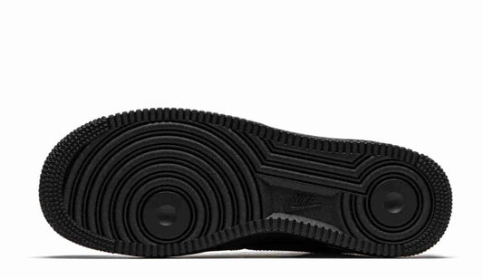 Nike Nike x Supreme - Air Force 1 Low - Black — Nike Air Force 1 — iconic silhouette, sneaker, side profile