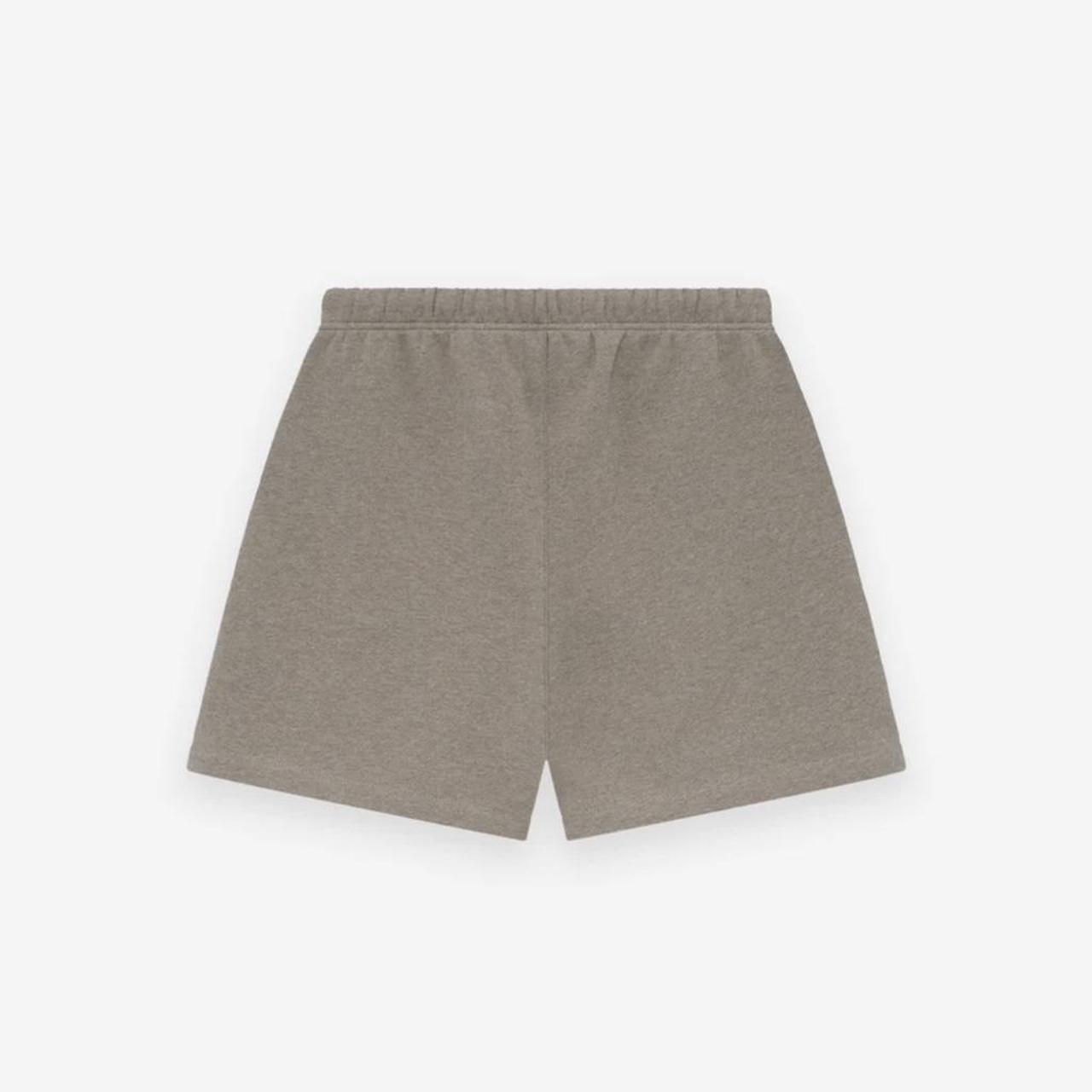 Fear of God Essentials -  Shorts - Desert Taupe