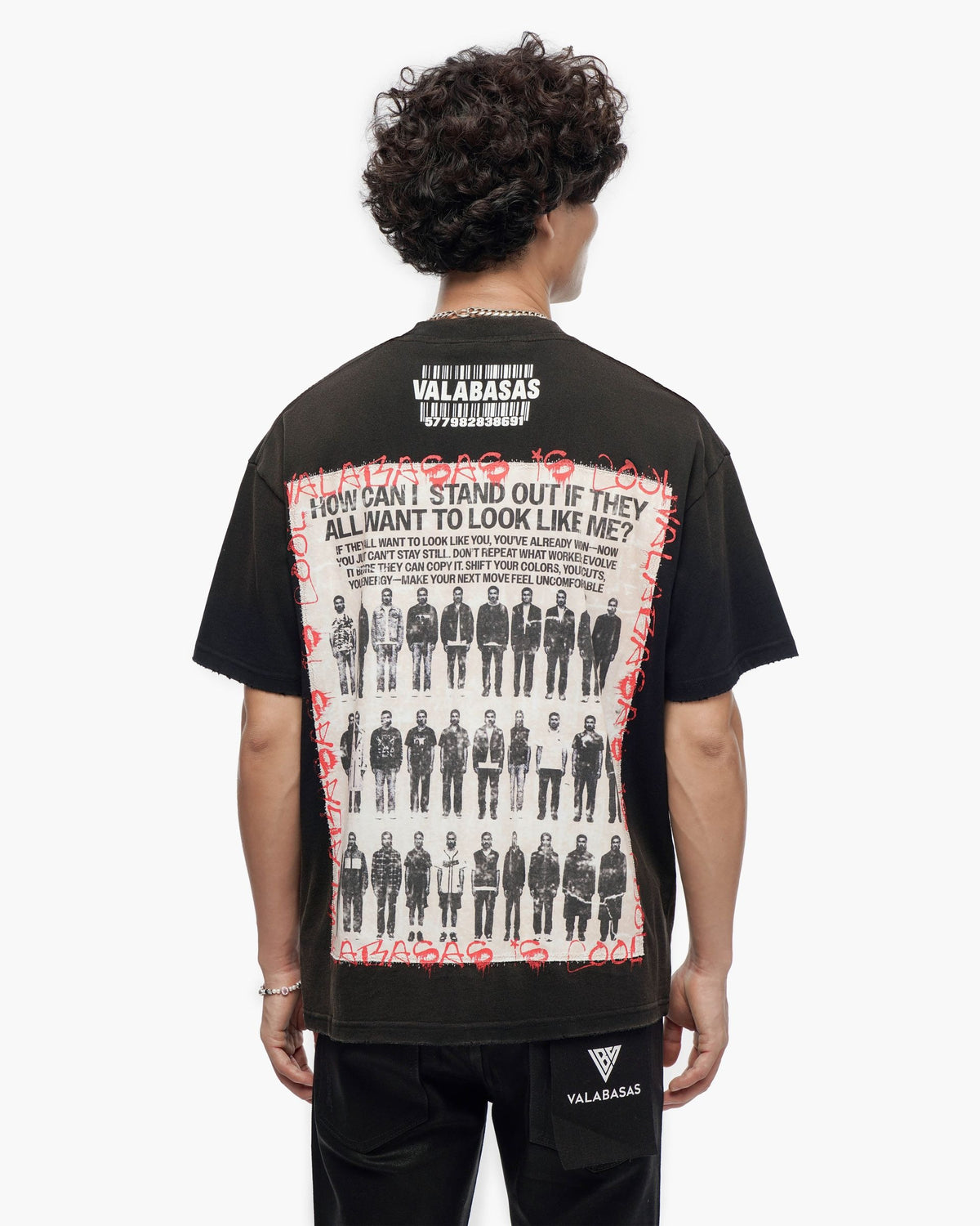 Valabasas - Stand Out Tee - Black — front view