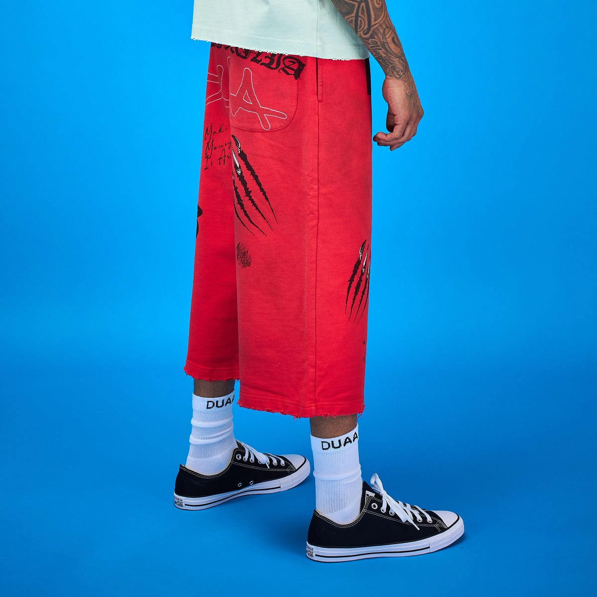 Duaa - Ruby Capri - Red — front view