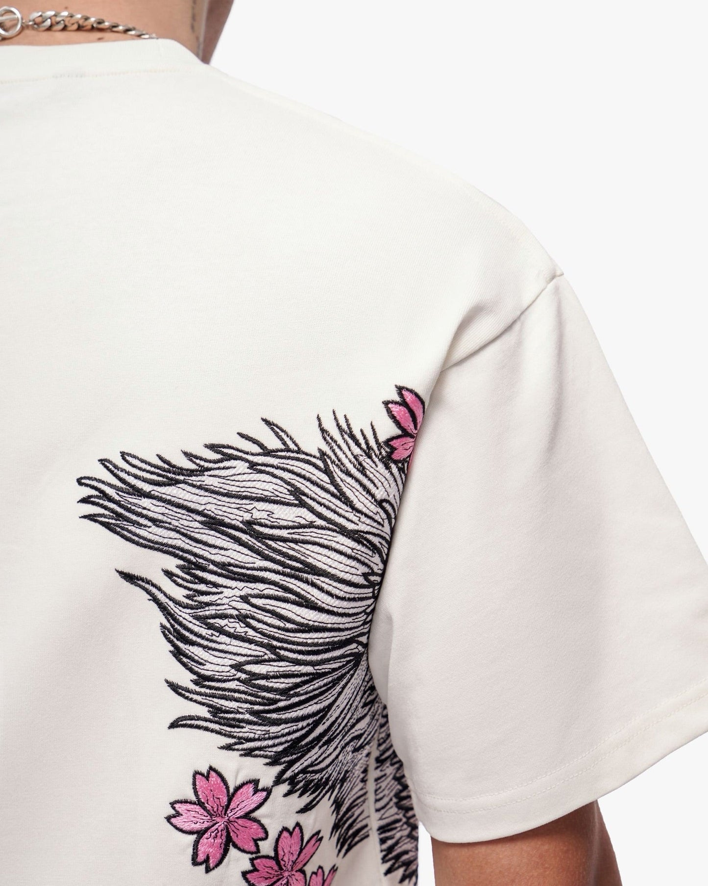 Valabasas - Ikari Tee - Off-White — front view