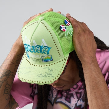 Duaa - Wave Snapback Hat - Green — front view